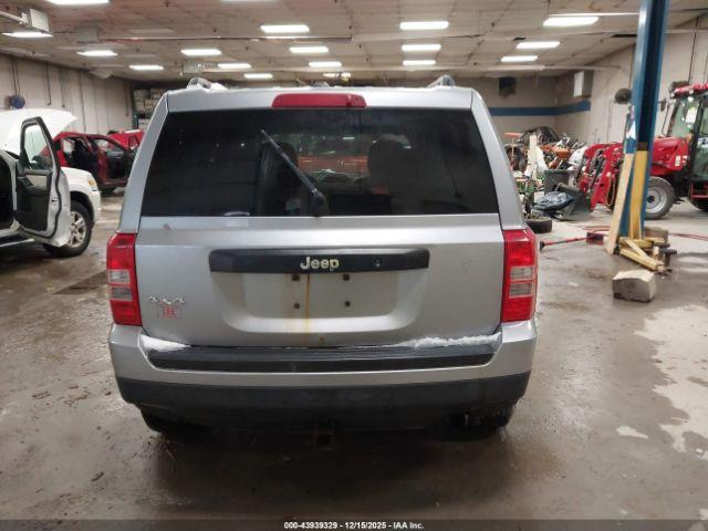 Jeep Patriot Sport Image 2