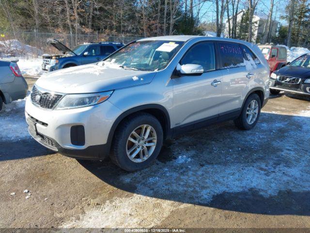 Kia Sorento Lx Image 2