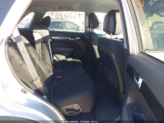 Kia Sorento Lx Image 3