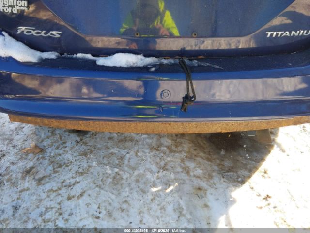 Ford Focus Titanium Image 5