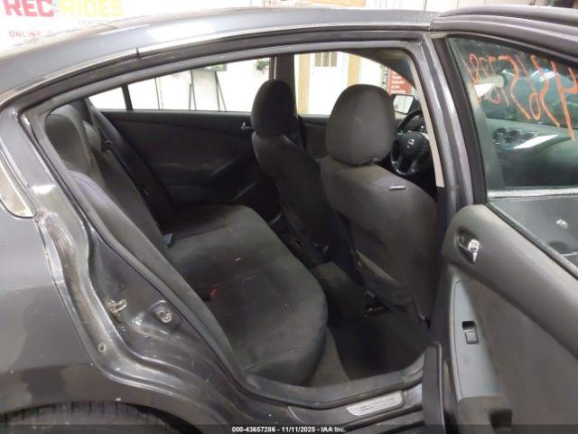 Nissan Altima 2.5 S Image 13