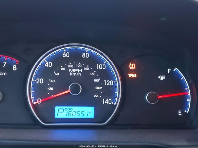 Hyundai ELANTRA Gls Image 10