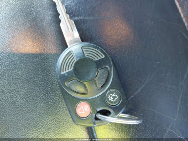 Ford Escape Limited Image 11