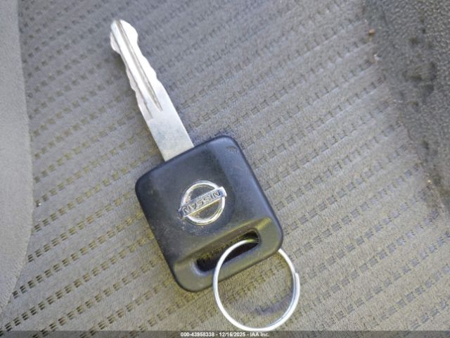 Nissan Sentra 2.0s Image 10