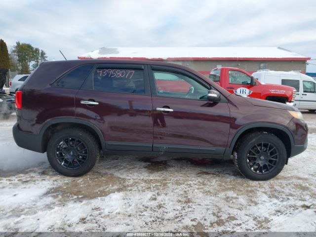 Kia Sorento Lx Image 2