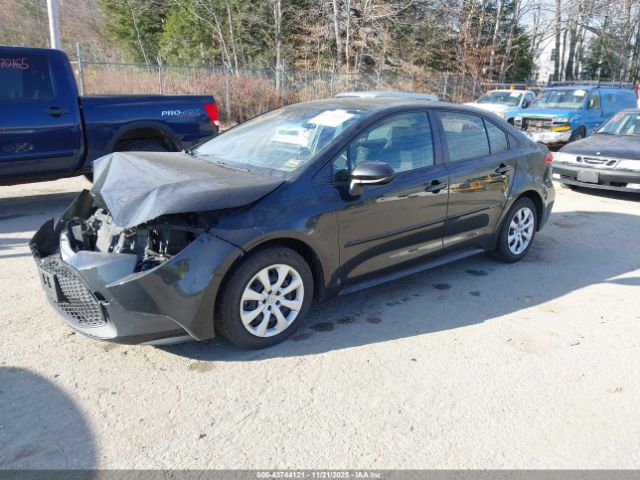 Toyota Corolla Le Image 13