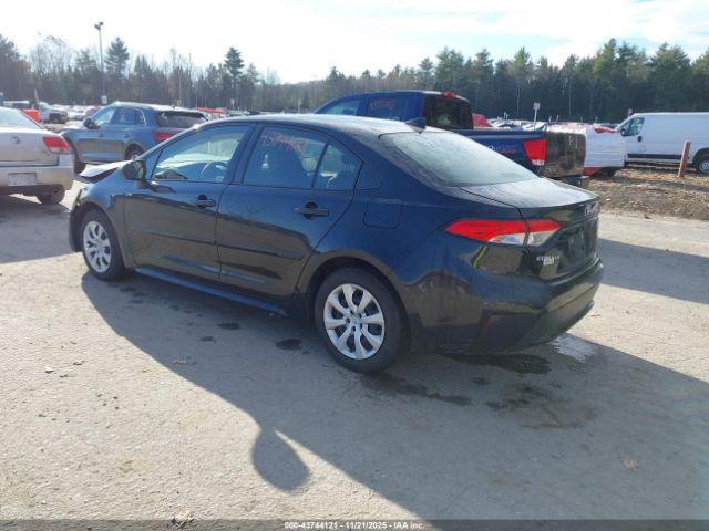 Toyota Corolla Le Image 5