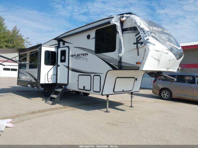  Salvage Grand Design Reflection