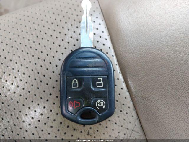 Ford F-150 Lariat Image 11