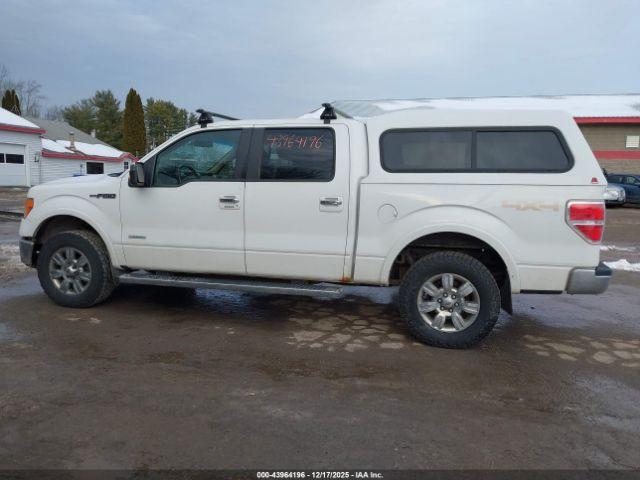 Ford F-150 Lariat Image 10