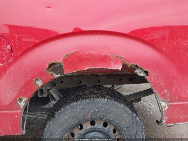 Ford F-150 Xl Image 12