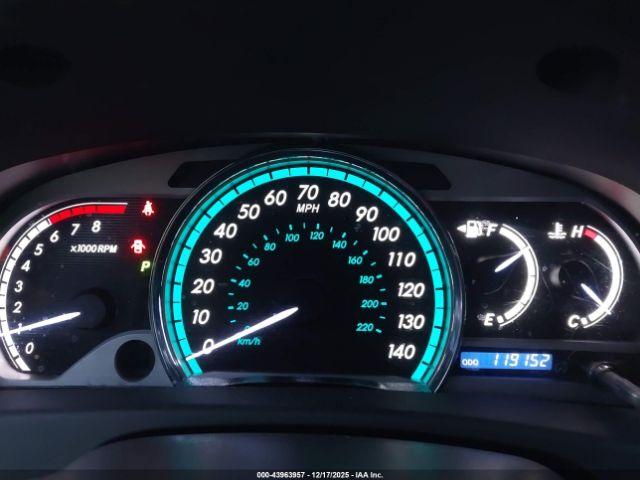 Toyota Venza Le Image 15