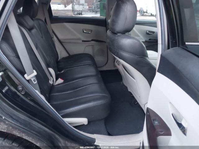 Toyota Venza Le Image 4