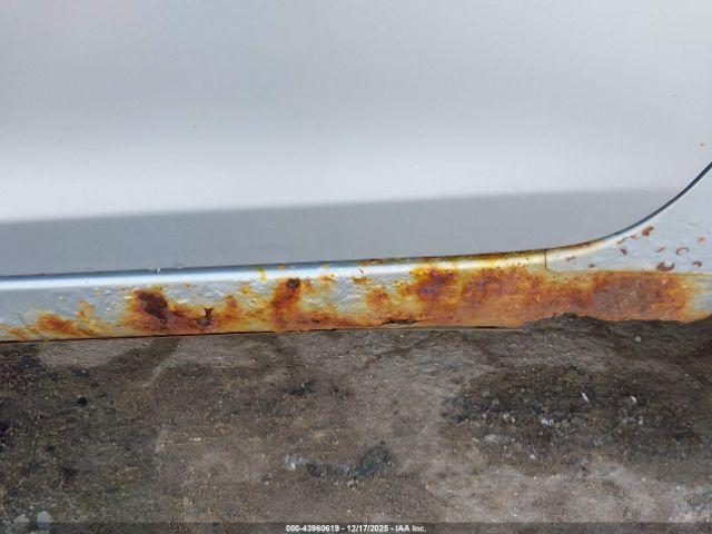 Toyota Yaris Image 4