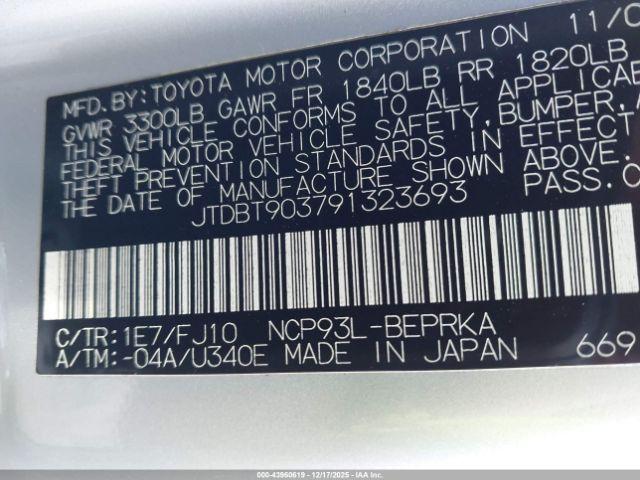 Toyota Yaris Image 8