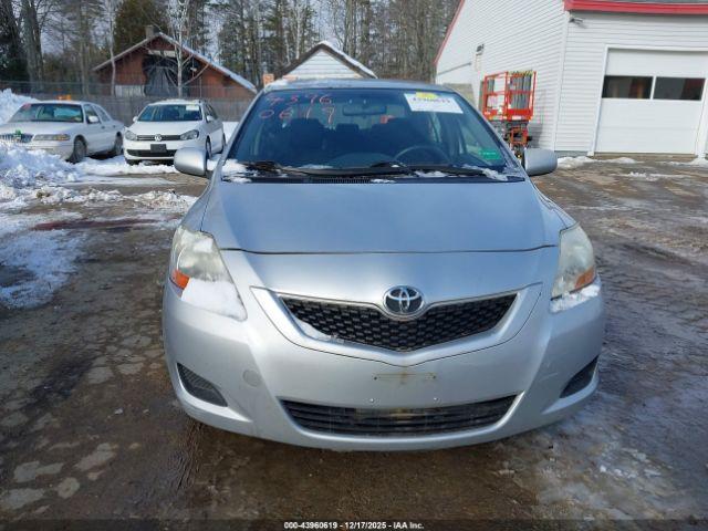 Toyota Yaris Image 15