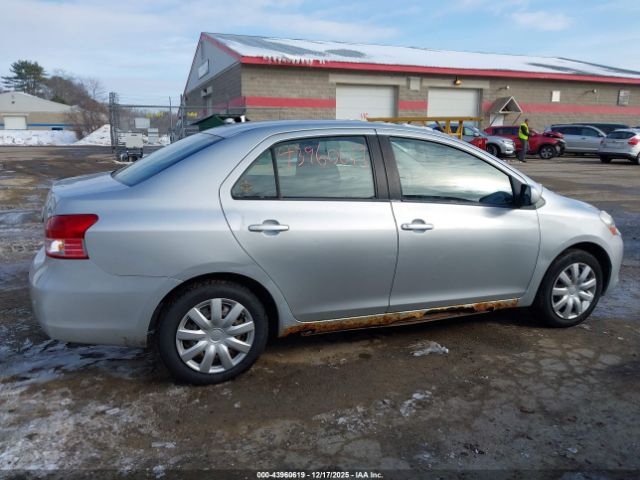 Toyota Yaris Image 9