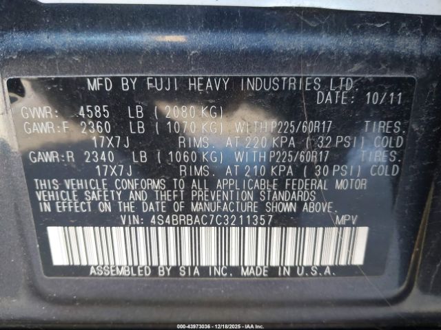 Subaru Outback 2.5i Image 11