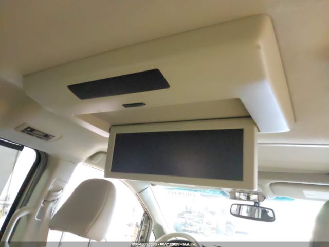 Toyota Sienna Xle Image 3