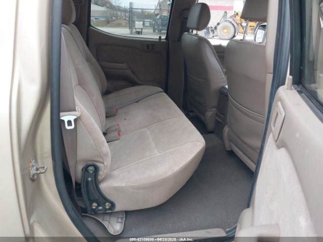 Toyota Tacoma Base V6 Image 16