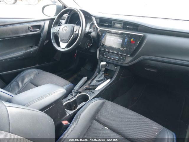 Toyota Corolla Se Image 8