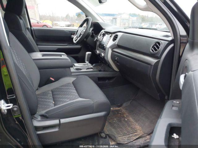 Toyota Tundra Sr5 Image 11