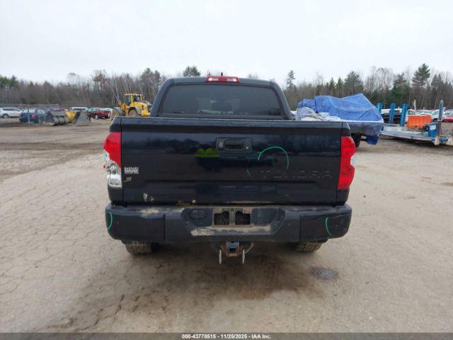 Toyota Tundra Sr5 Image 5