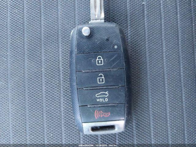 Kia Forte Lx Image 2