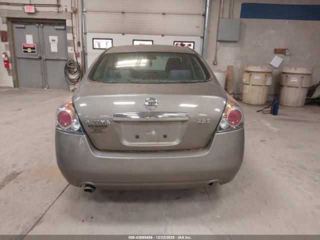 Nissan Altima 2.5 S Image 14