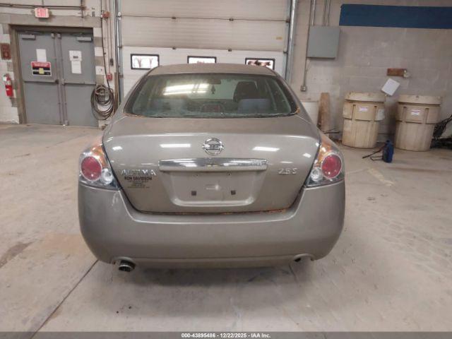 Nissan Altima 2.5 S Image 14
