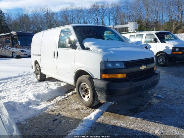 Chevrolet Express Work Van Image 1