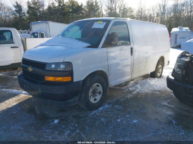 Chevrolet Express Work Van Image 8