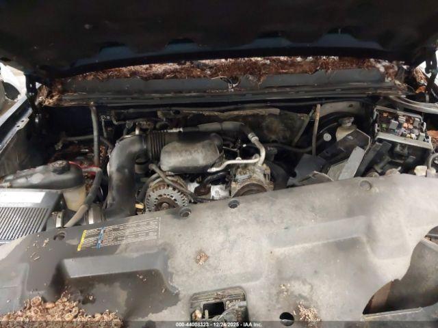 Chevrolet Silverado 1500 Work Truck Image 10