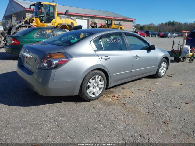 Nissan Altima 2.5 S Image 8
