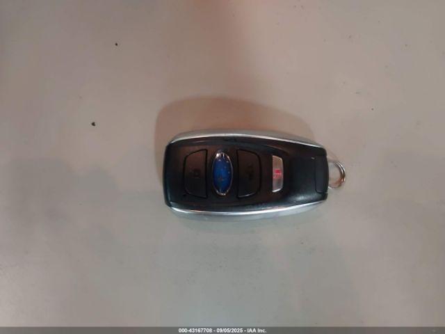 Subaru Crosstrek 2.0i Limited Image 10