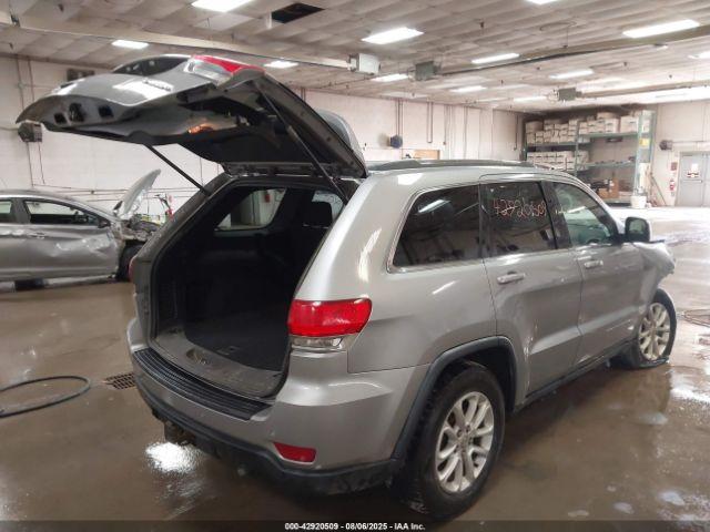 Jeep Grand Cherokee Laredo Image 10