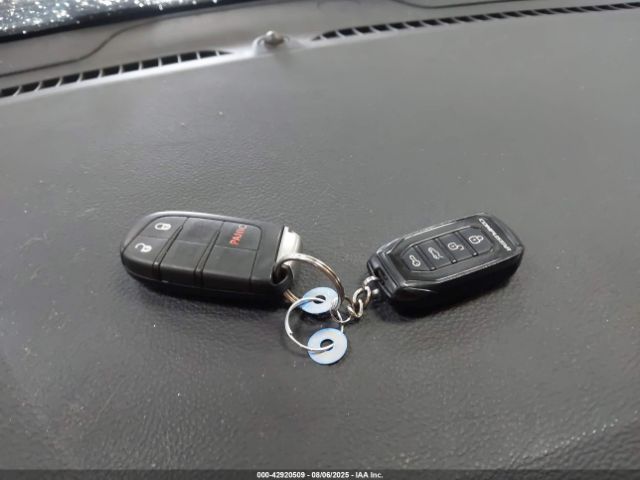 Jeep Grand Cherokee Laredo Image 15