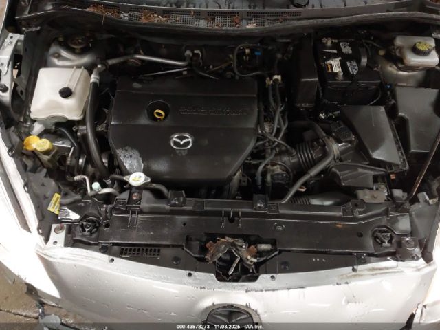 Mazda Mazda5 Sport Image 8