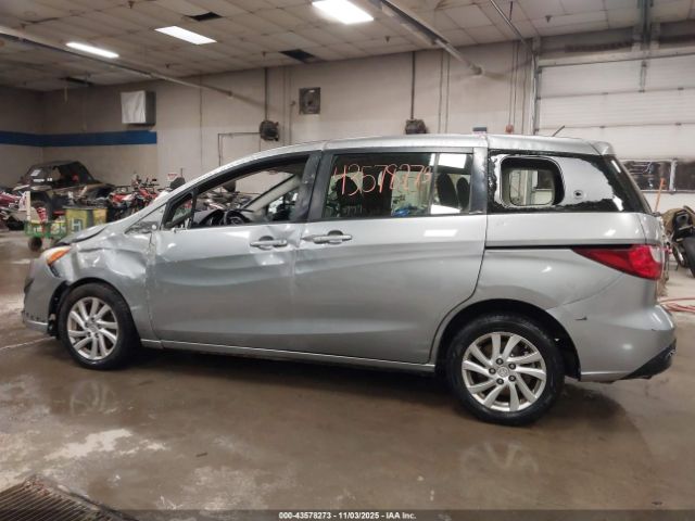 Mazda Mazda5 Sport Image 9