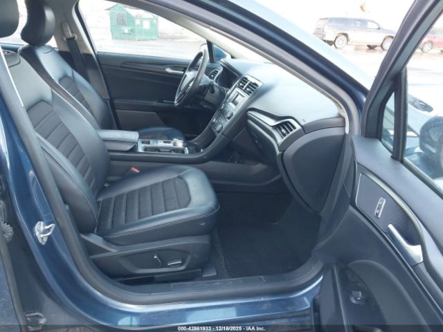 Ford Fusion Se Image 4