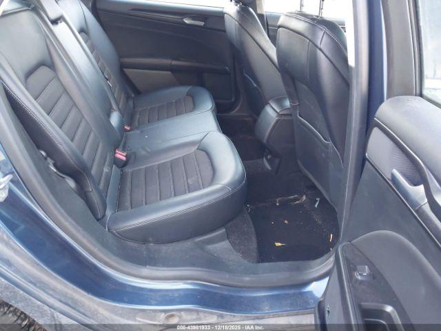 Ford Fusion Se Image 9