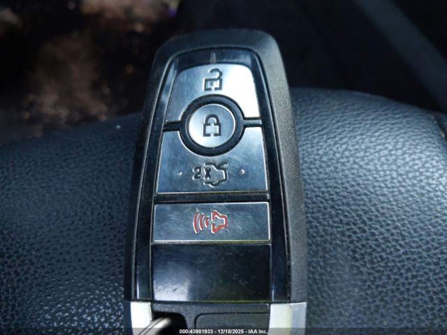 Ford Fusion Se Image 11