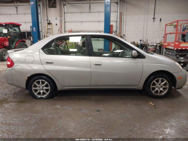 Toyota Prius Image 9