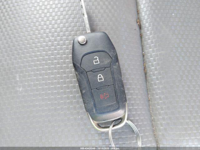 Ford F-350 Xl Image 11