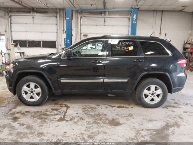 Jeep Grand Cherokee Laredo Image 10