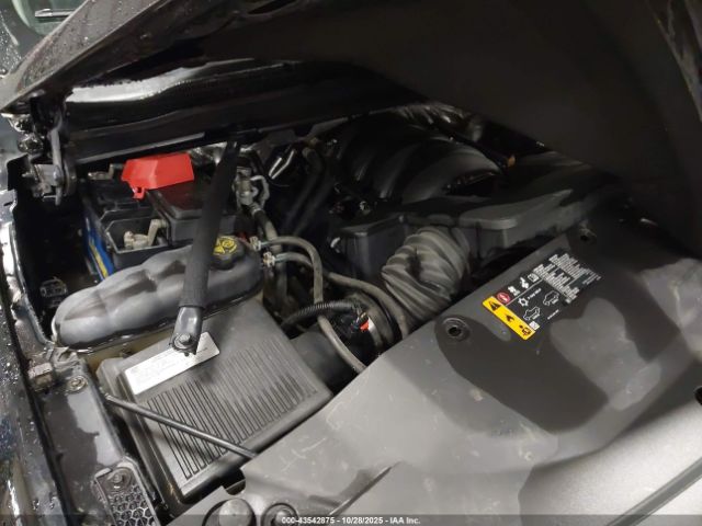 Chevrolet Suburban Lt Image 10