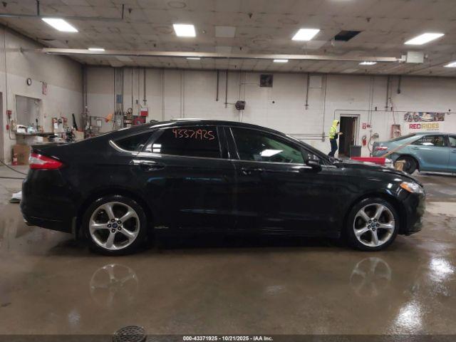 Ford Fusion Se Image 7