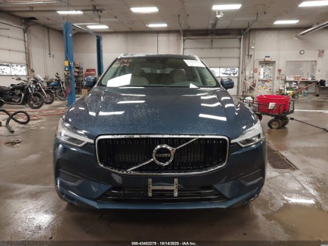 Volvo XC60 T5 Momentum Image 9