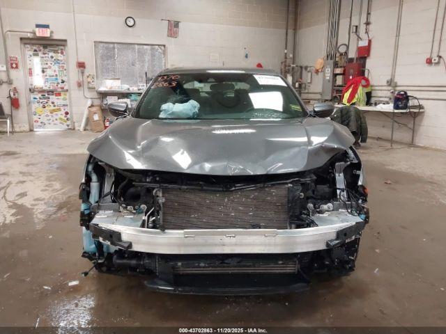 Honda Civic Sport Image 8