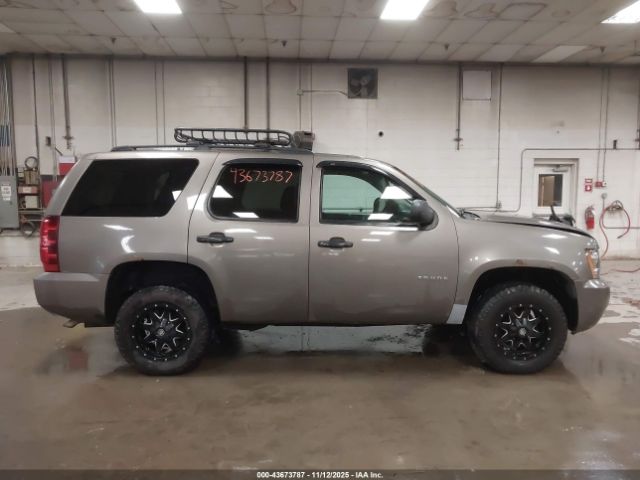 Chevrolet Tahoe Ls Image 3